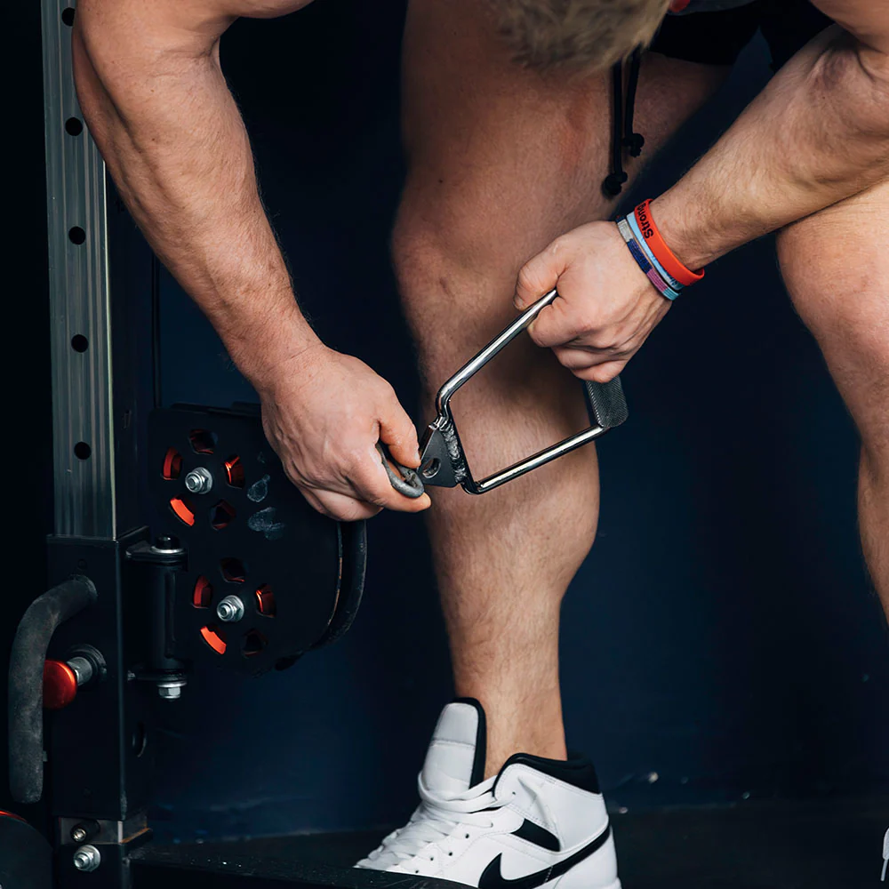 Rotating D-Handle Cable Machine Attachment - Image 7