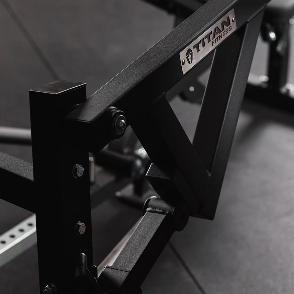 Plate-Loaded Chest Press Machine - Image 11