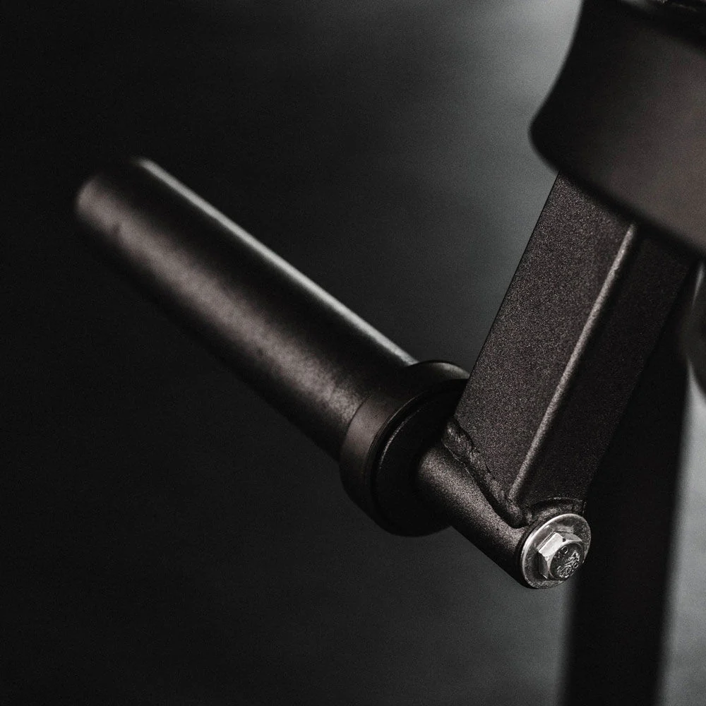 Plate-Loaded Deltoid And Shoulder Press Machine - Image 10