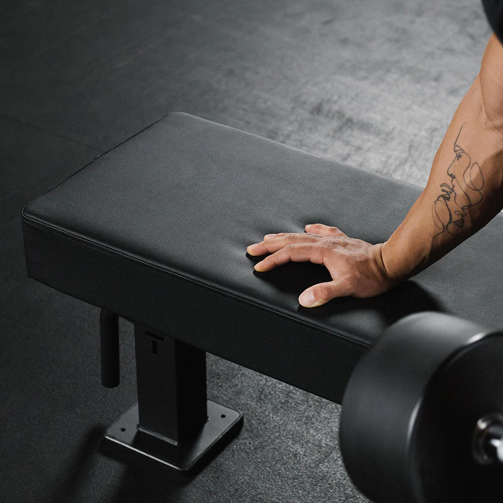 TITAN Series Single Post Flat Bench - Image 3