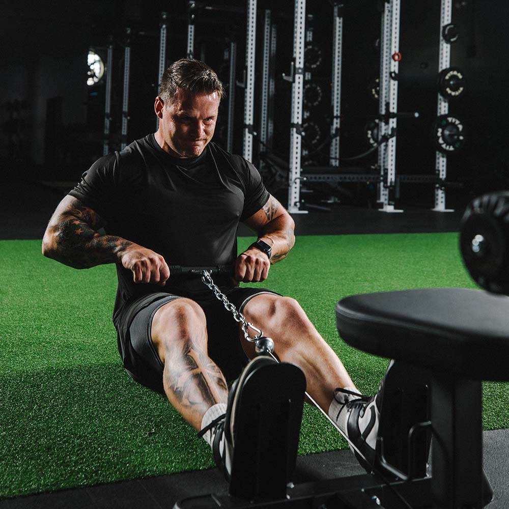 Plate-Loaded Lat Pull Down & Cable Row Machine - Image 5